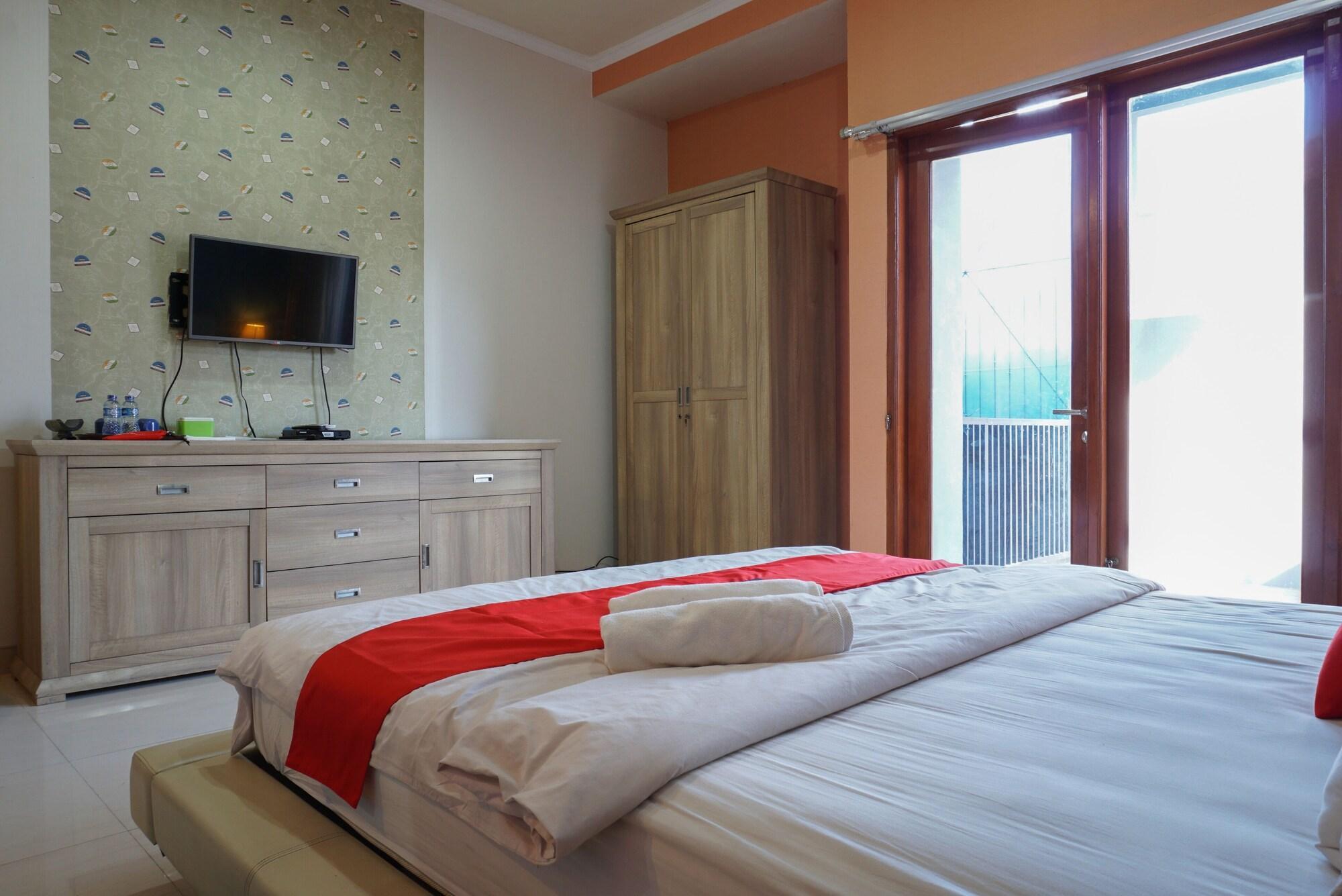 Reddoorz Near Kemang Square Hotel Jakarta Luaran gambar